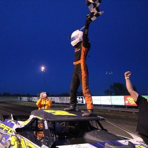 Meet your Posher, Victoria